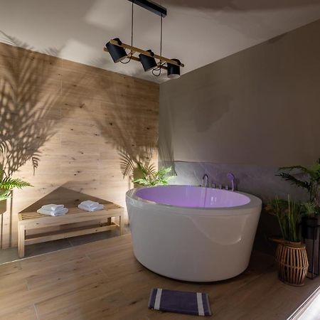 Noho Boutique , Premium Living Dikeou 8 Apartman Athén Kültér fotó