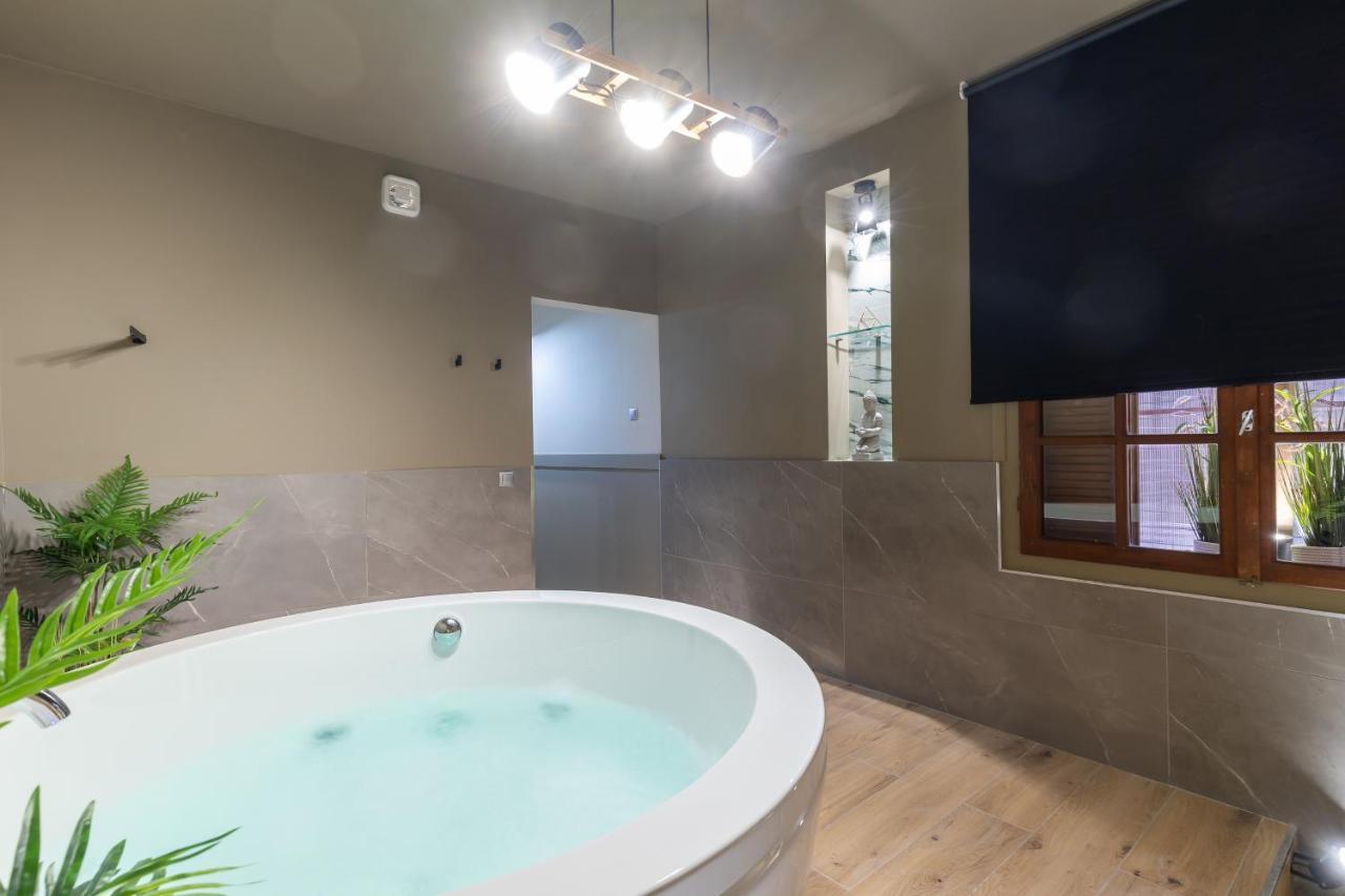 Noho Boutique , Premium Living Dikeou 8 Apartman Athén Kültér fotó