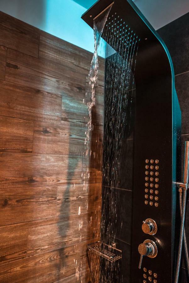 Noho Boutique , Premium Living Dikeou 8 Apartman Athén Kültér fotó